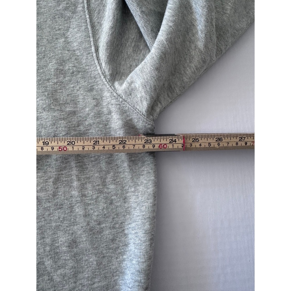 Buc-ee's Beaver Logo Pullover Hoodie Heather Gray XL Texas Travel Center Camp - Picture 3 of 5
